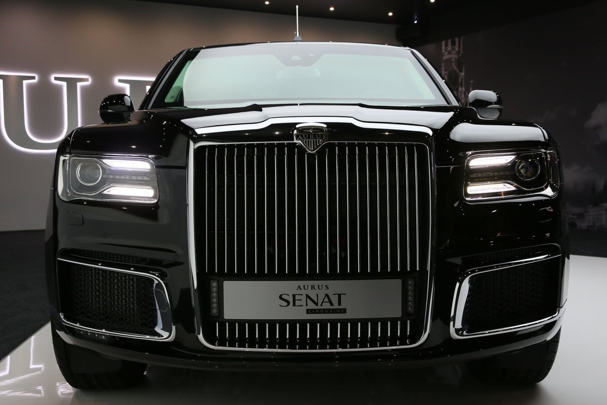 Aurus Senat Limousine l700 салон