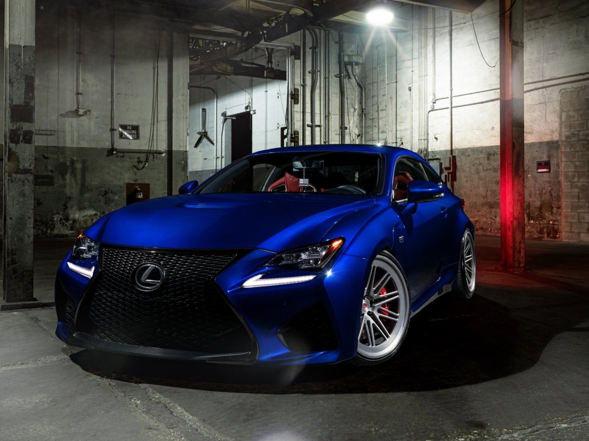 Автомобилей Lexus RCF
