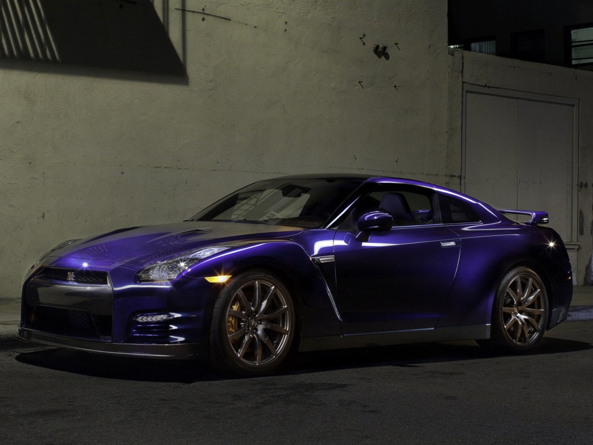 Nissan GTR r35 2011