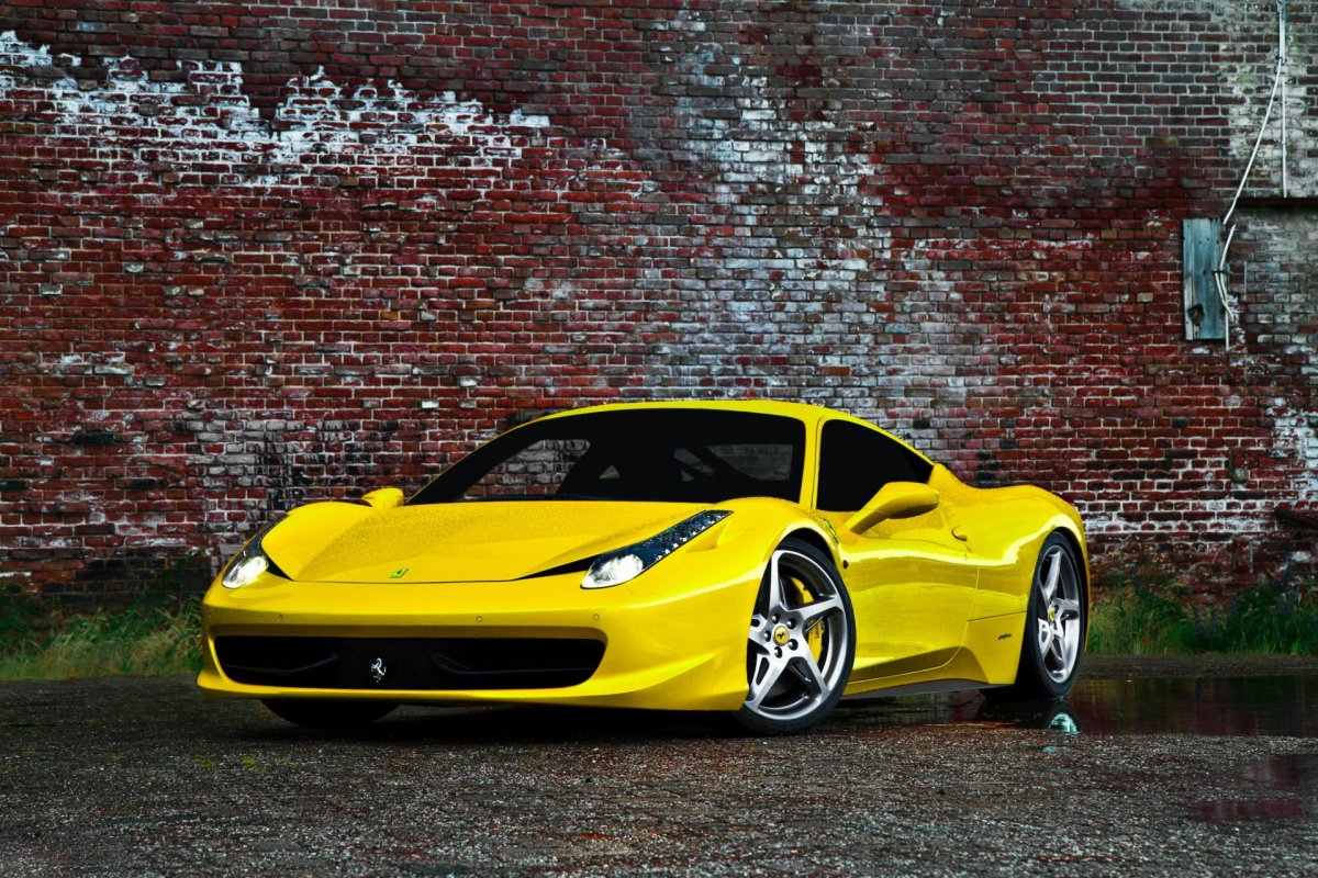 Ferrari 458 желтая
