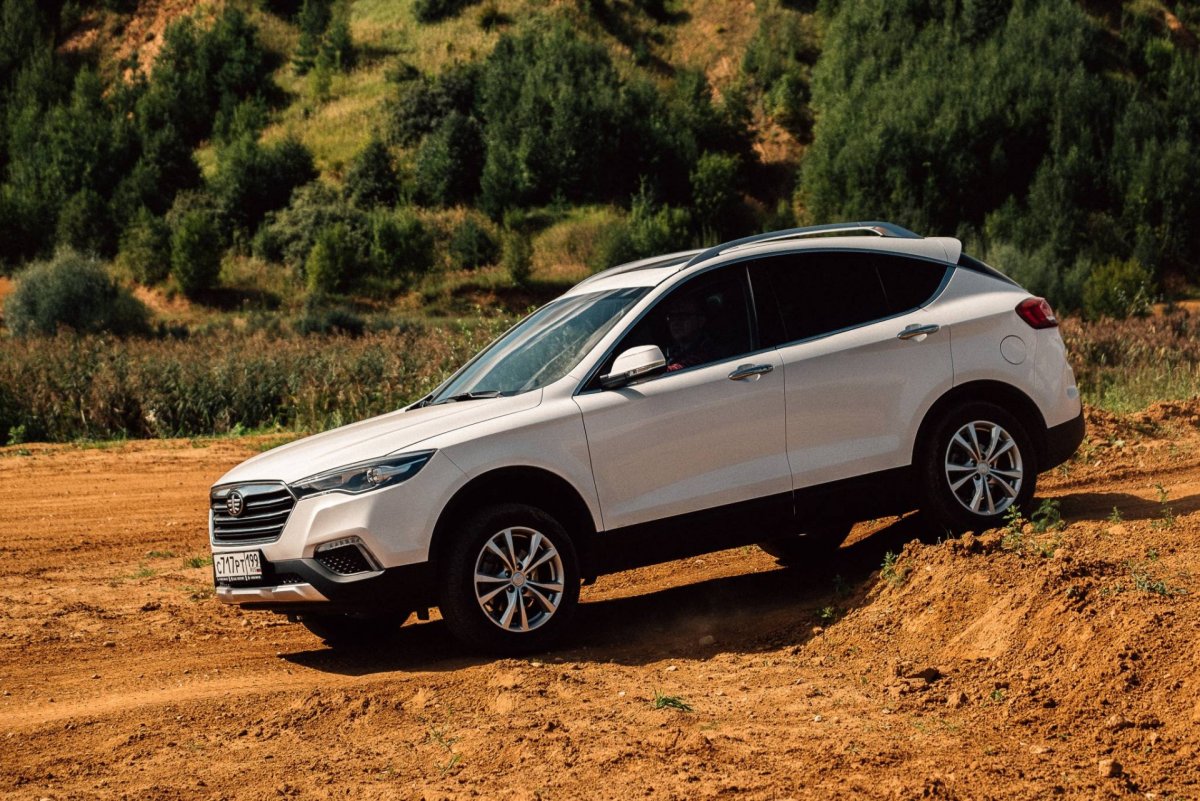 FAW Besturn x80 внедорожник
