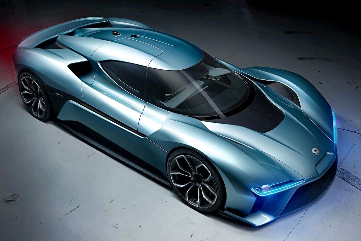 Машина Nio ep9