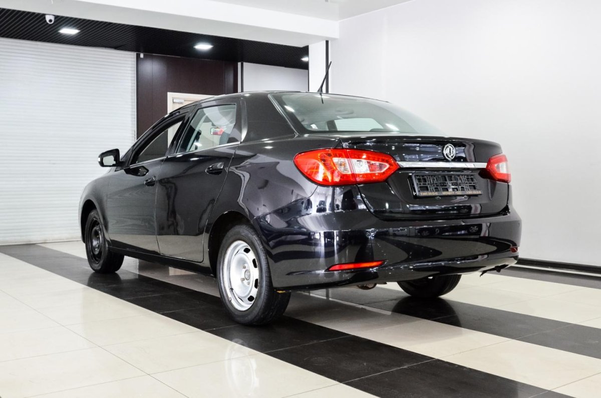 Dongfeng s30