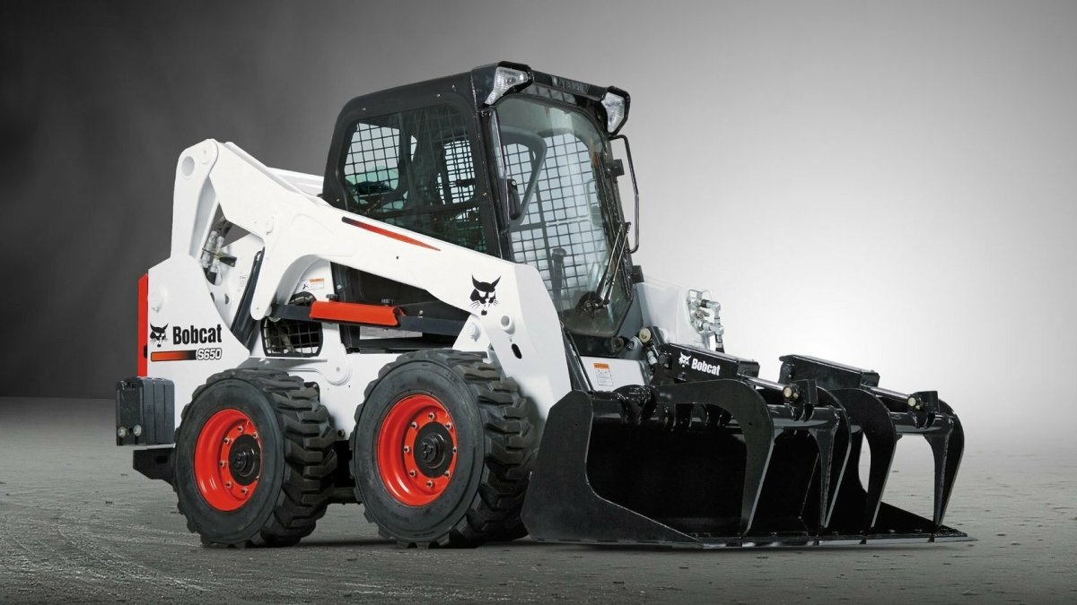 Фронтальный погрузчик Bobcat s530