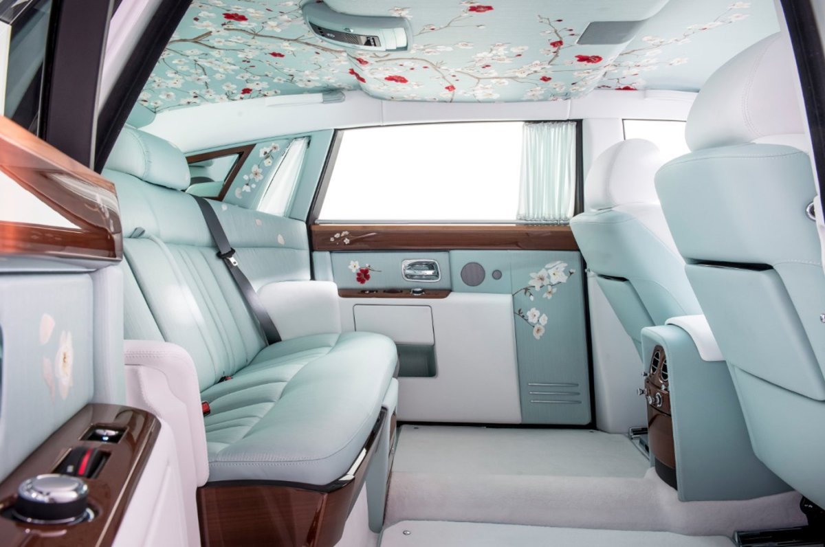 Rolls Royce Phantom салон