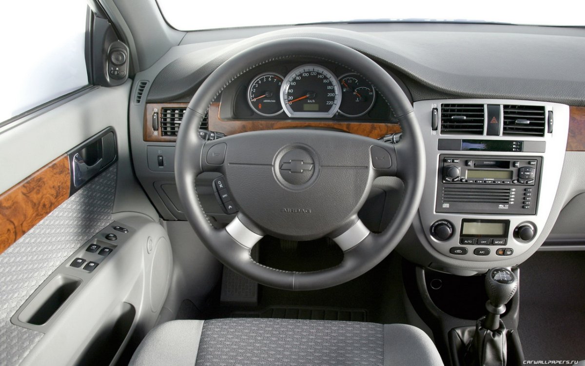 Chevrolet Lacetti 2004 салон