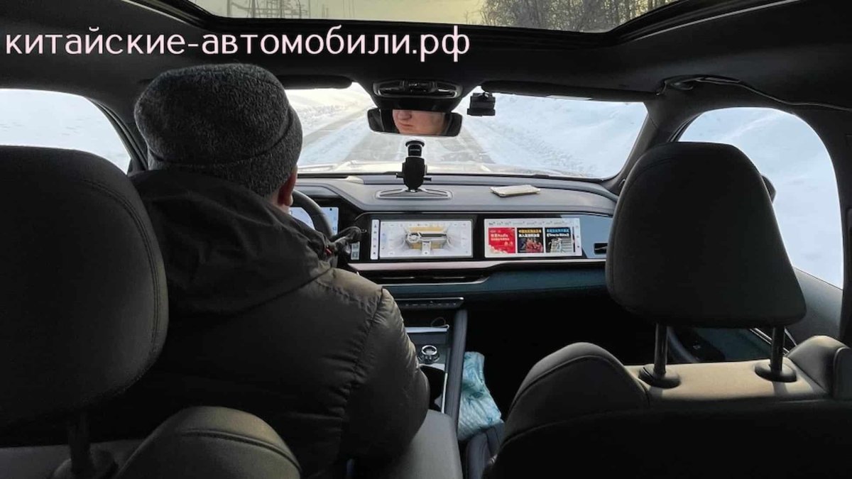 Джили Манджаро 2022 салон