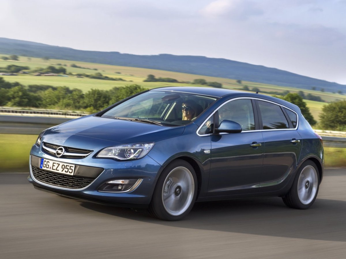 Opel Astra j хэтчбек