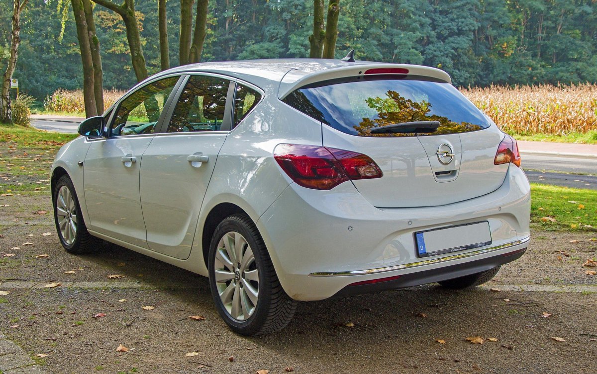 Opel Astra j 2010
