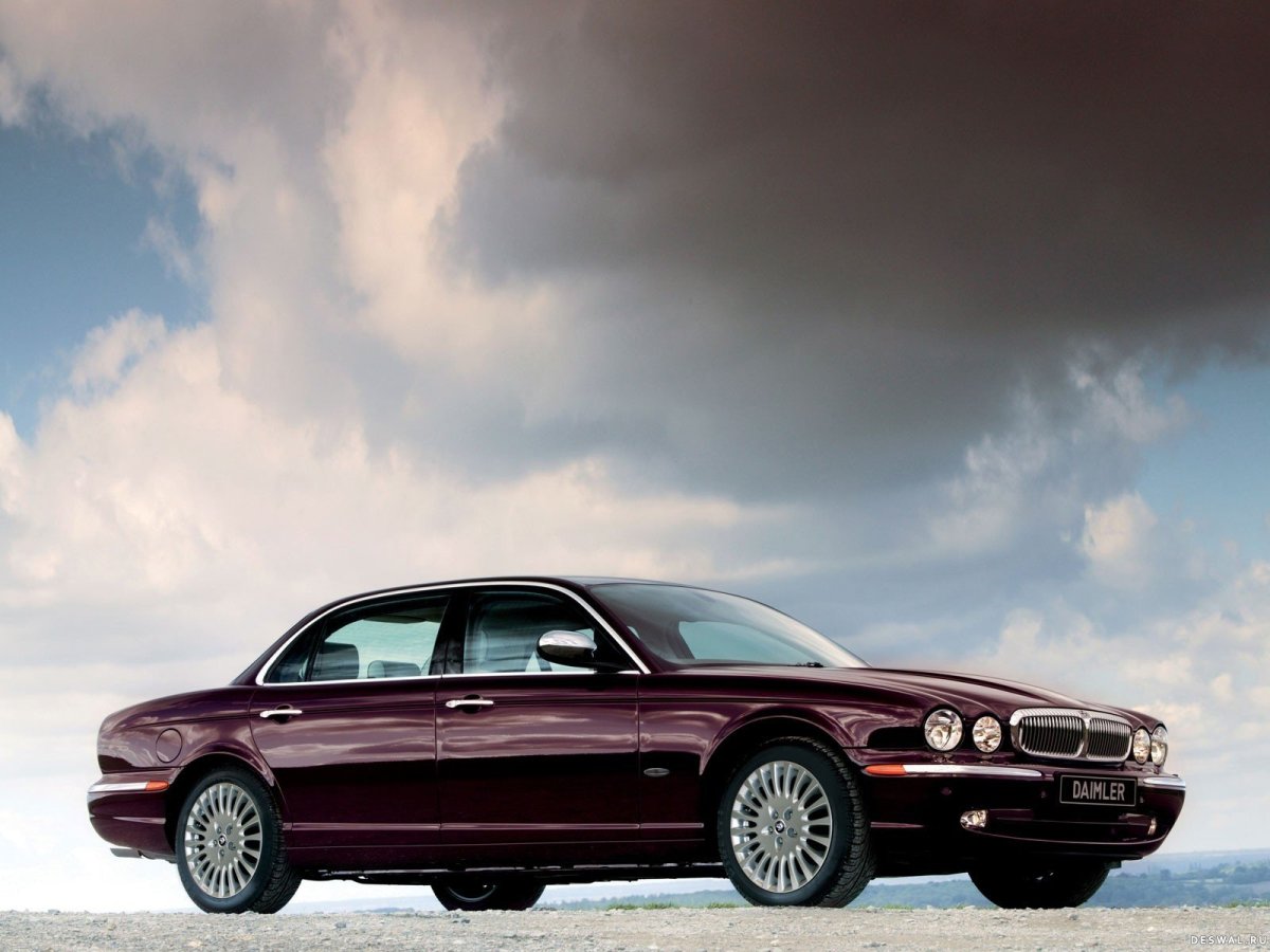Jaguar XJ Daimler super eight