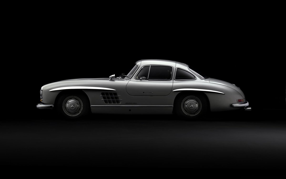 Mercedes Gullwing 300 SL 1080 1080