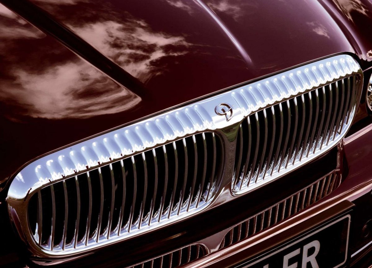 Daimler super eight вишневый