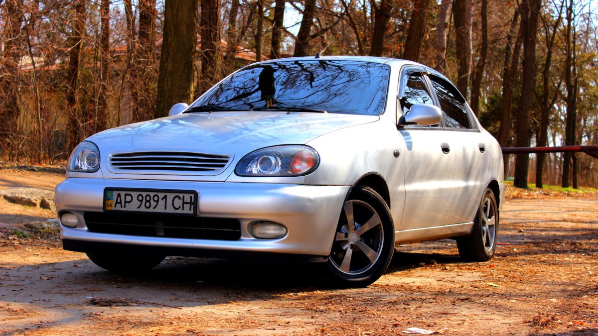 Машина Daewoo lanos