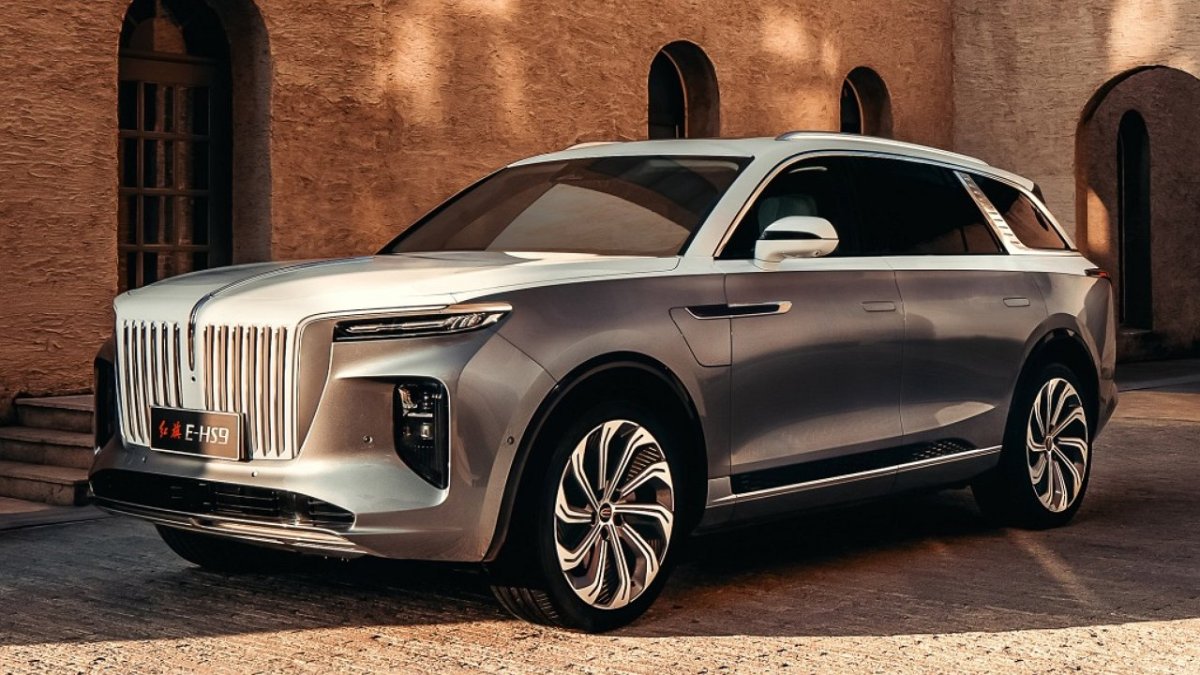 Электромобиль Hongqi e-hs9