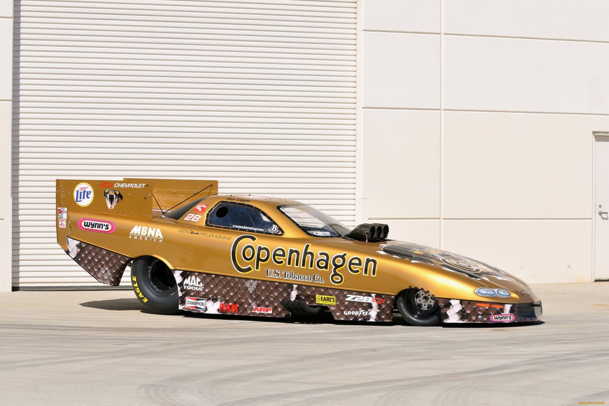 Драгстер funny car