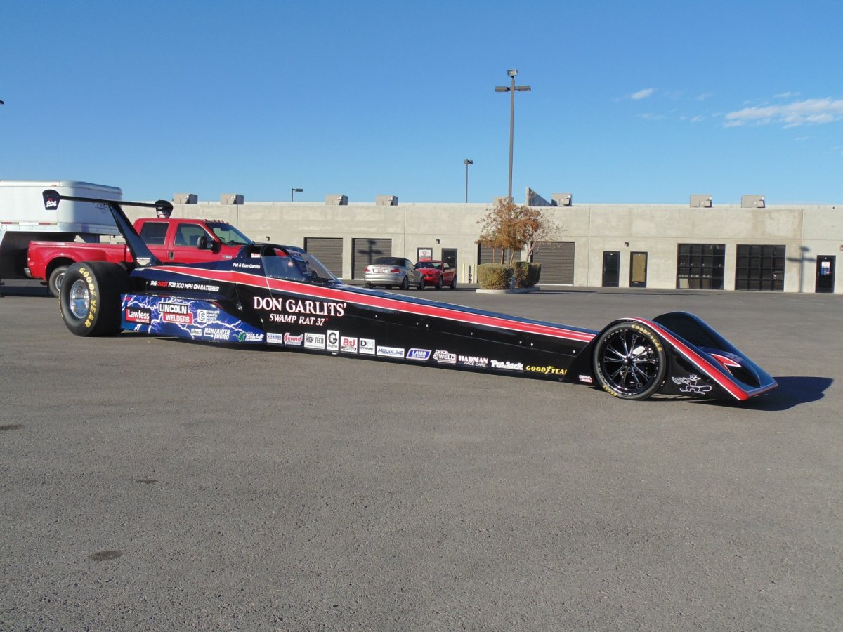 Dragster cars
