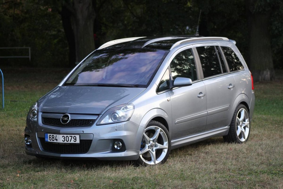 Opel Zafira 2008 OPC