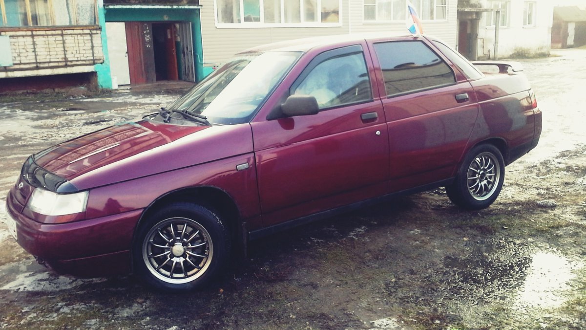 Лада 2110 Вишневая