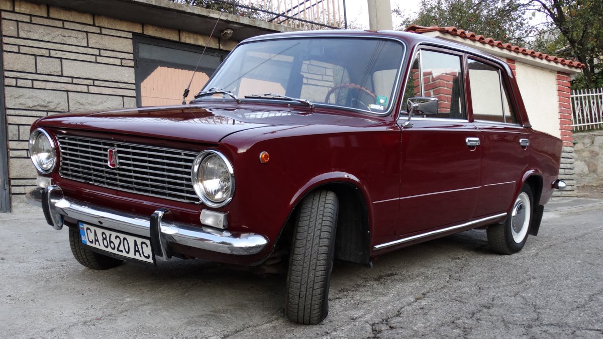 ВАЗ 2101 вишня