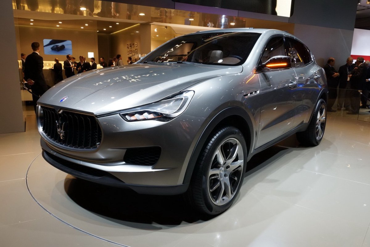 Кроссовер Maserati Kubang