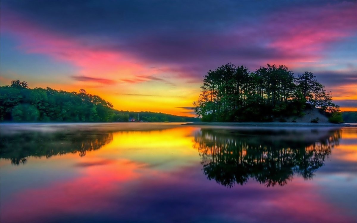 Яркая природа