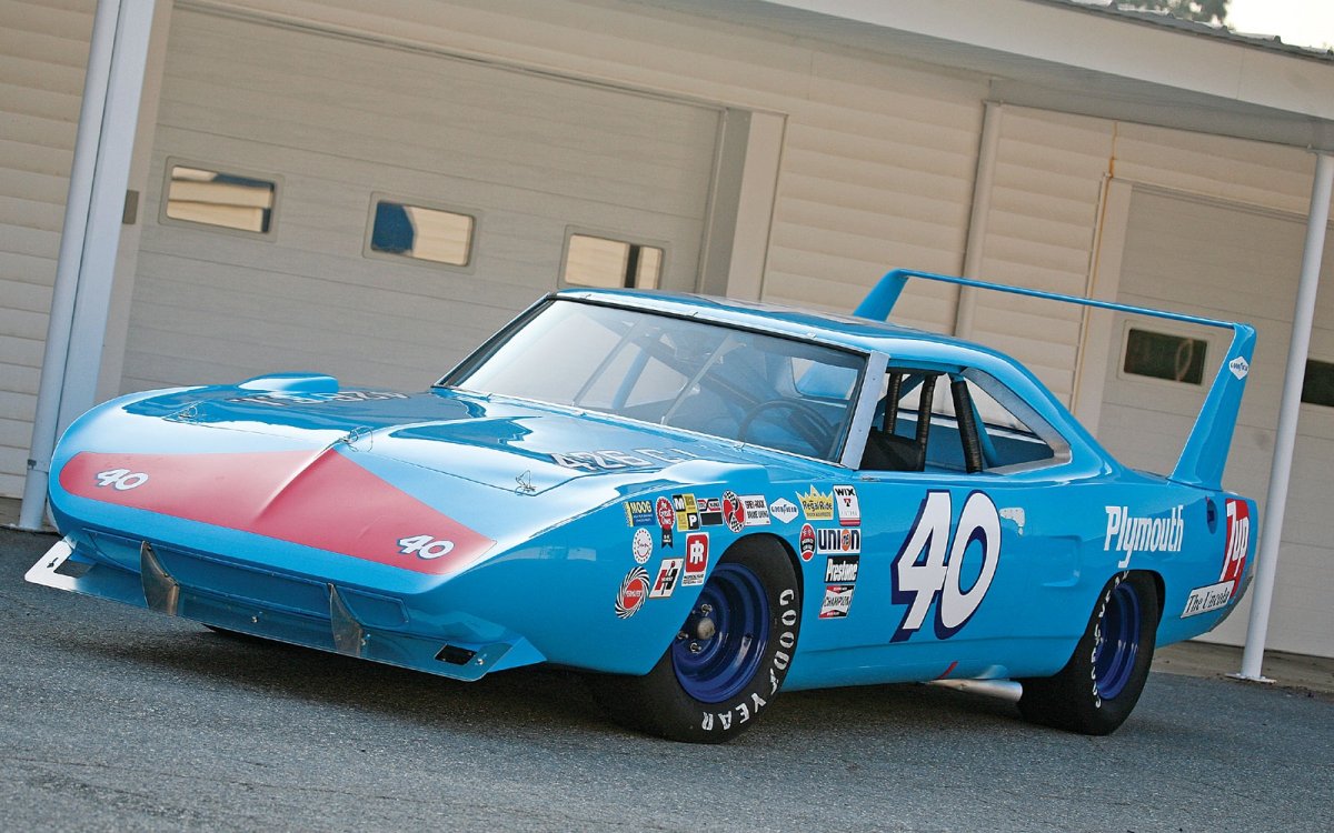 Dodge Charger Daytona Plymouth Superbird