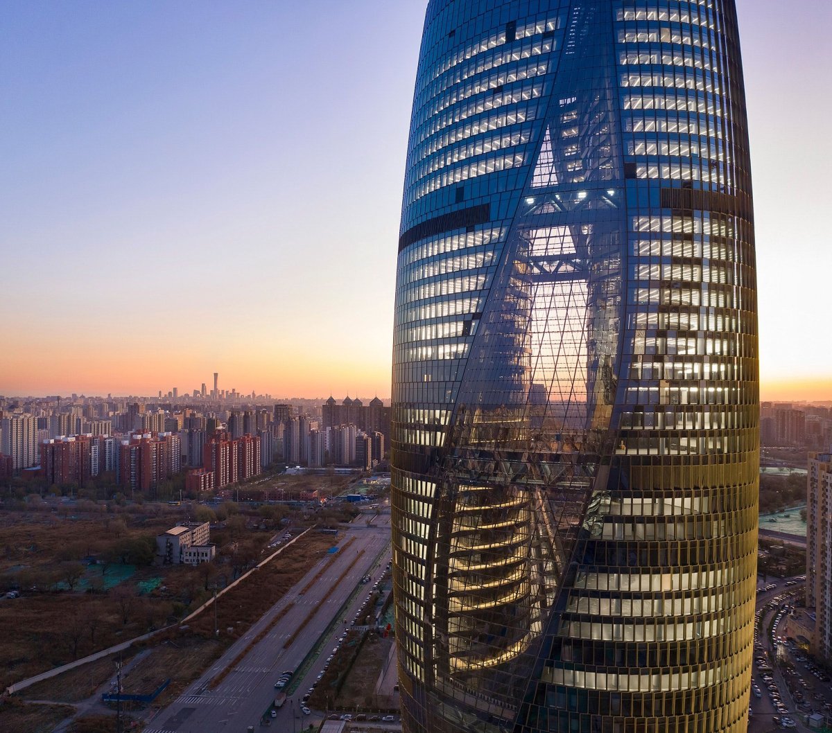 Небоскреб Leeza Soho