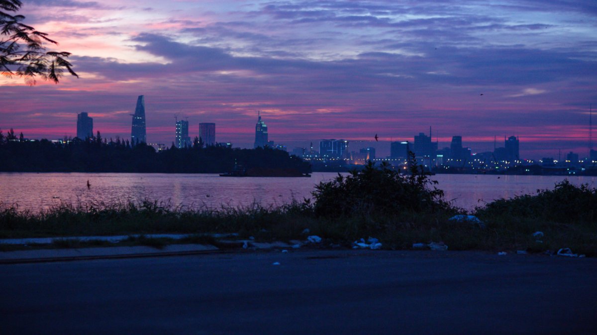 Закат в городе
