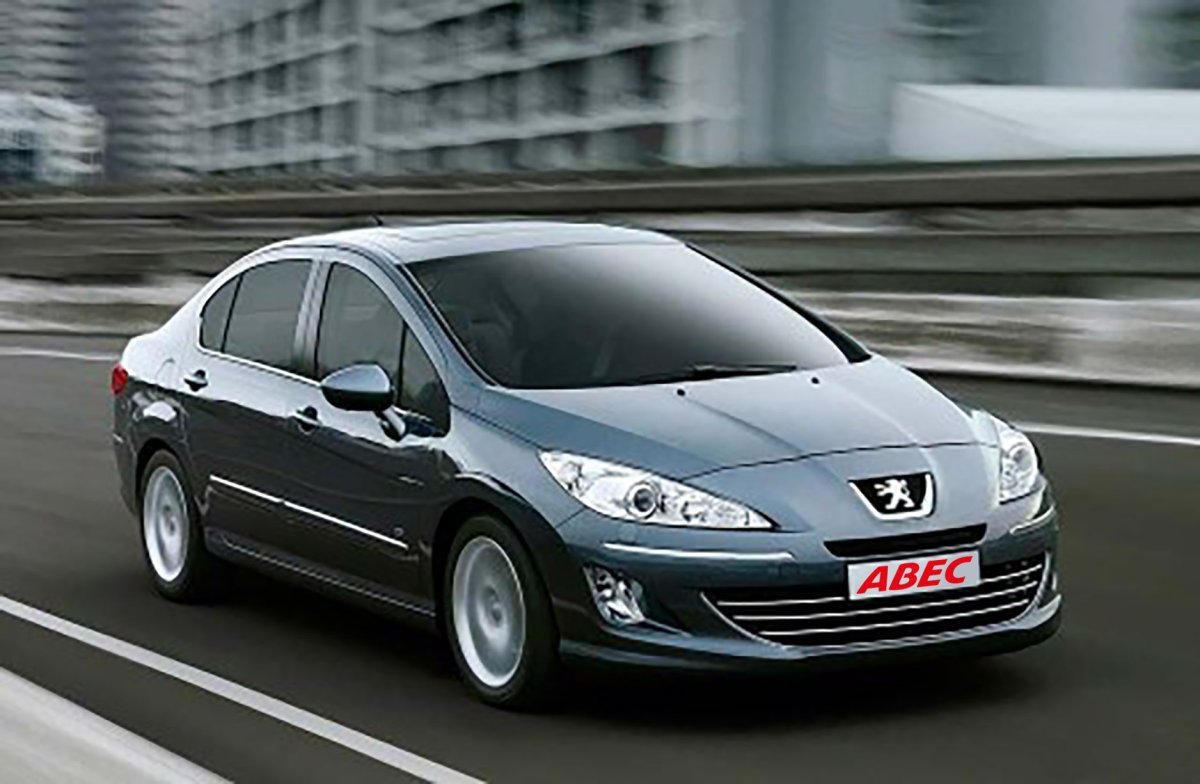 Peugeot 408 2011