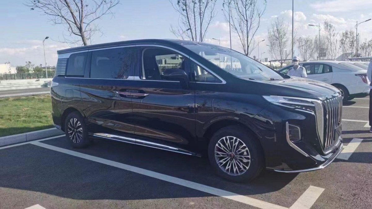 Hongqi минивэн hq9
