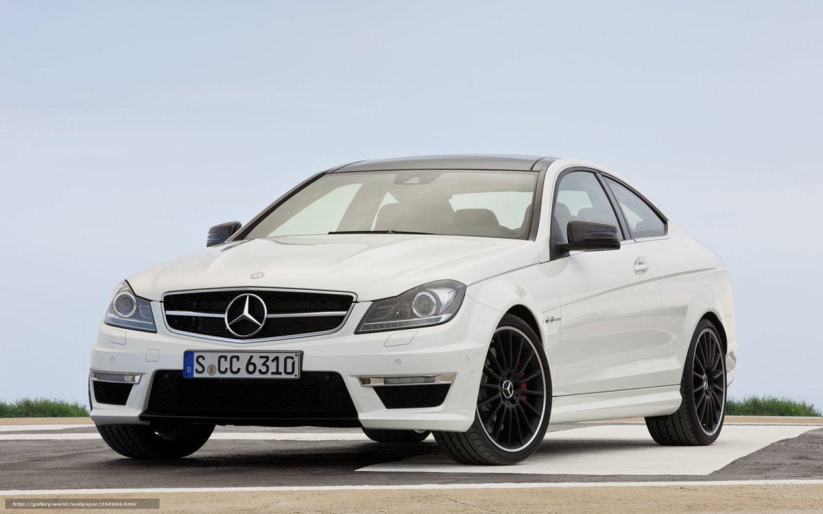 Mercedes c63 w204 Coupe