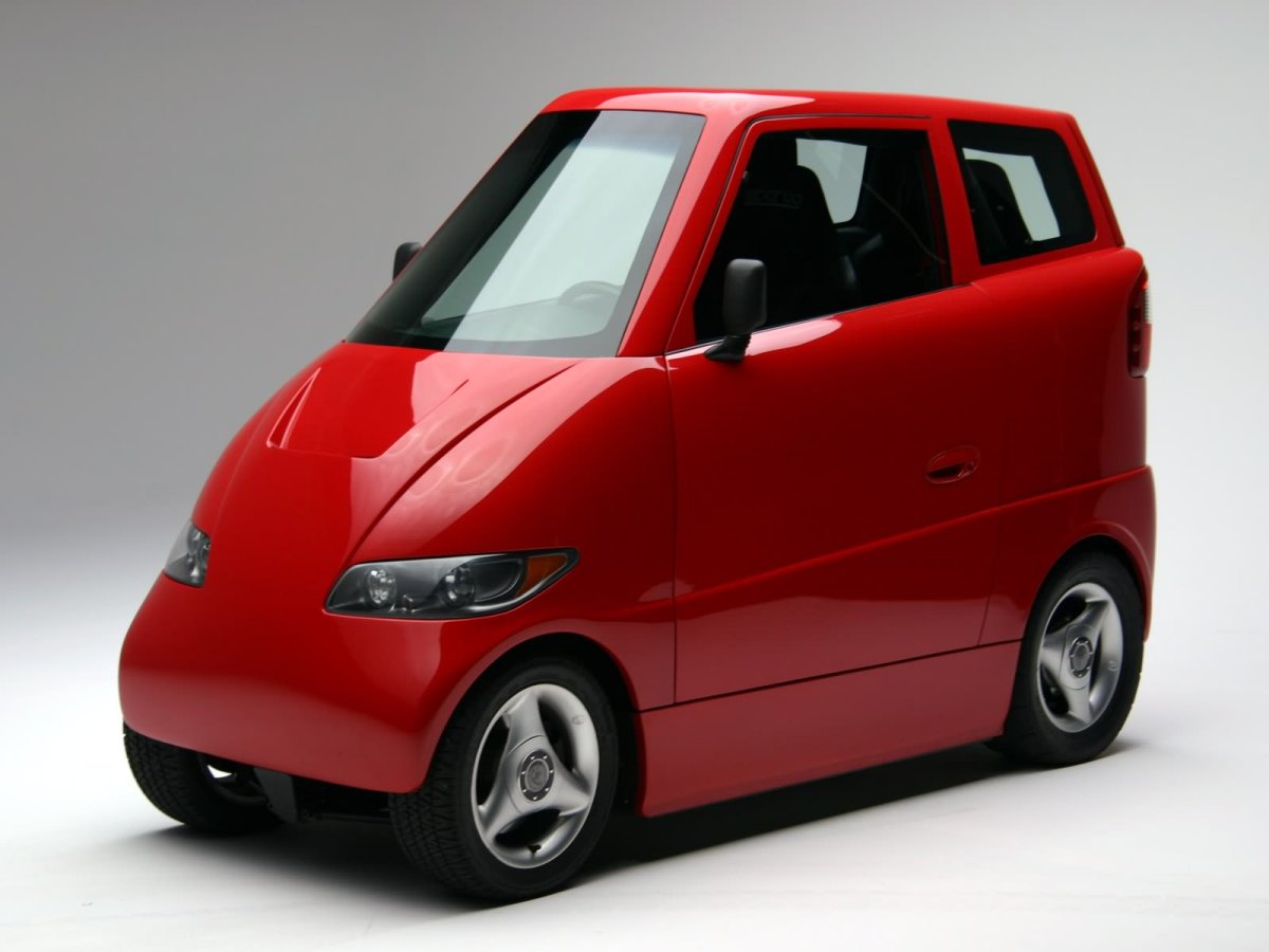 Самый узкий автомобиль Tango t600
