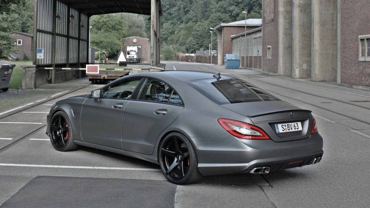 Мерседес CLS 63 AMG серый