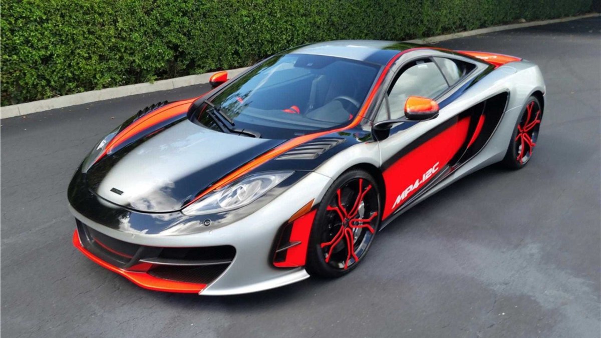 MCLAREN mp12 c