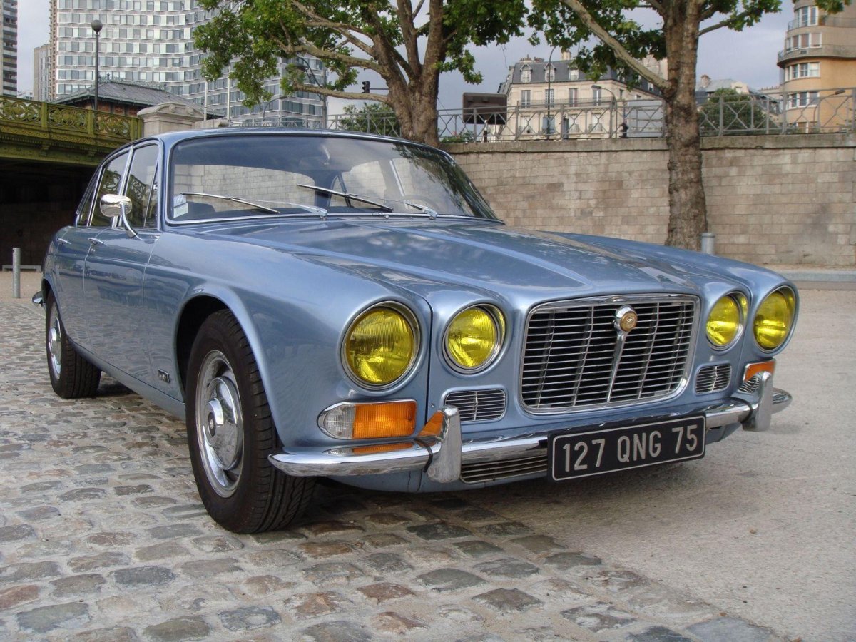 Jaguar XJ Classic