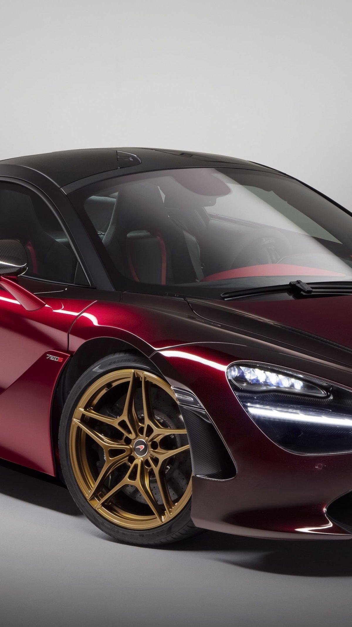 MCLAREN 720s винно красный