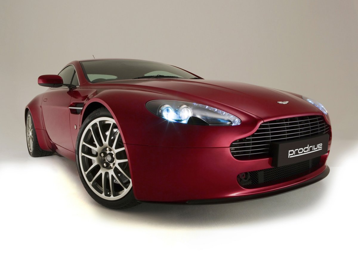 Aston Martin v8 Vantage 2007
