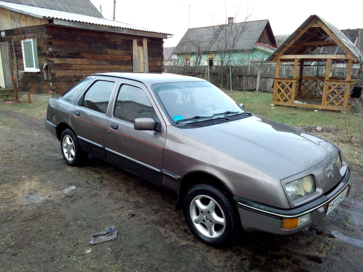 Форд Сиерра 85