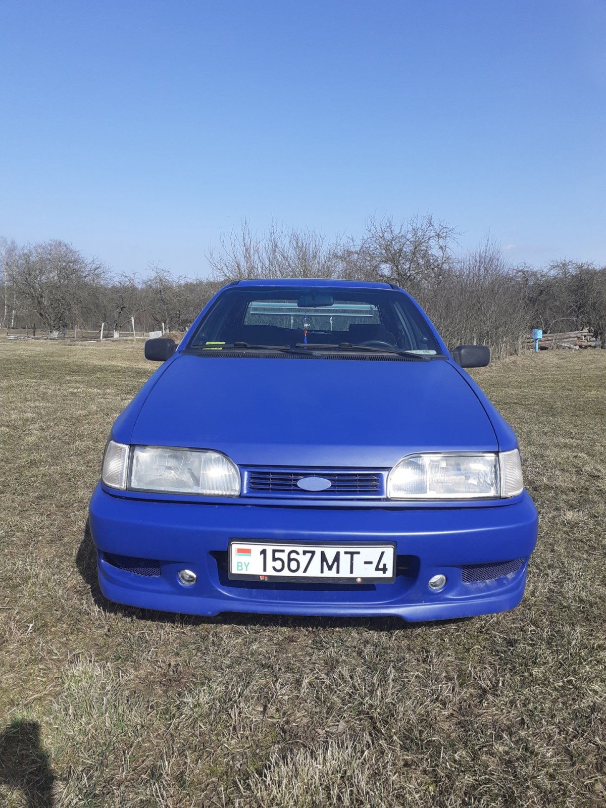Форд Сиерра 1992 года