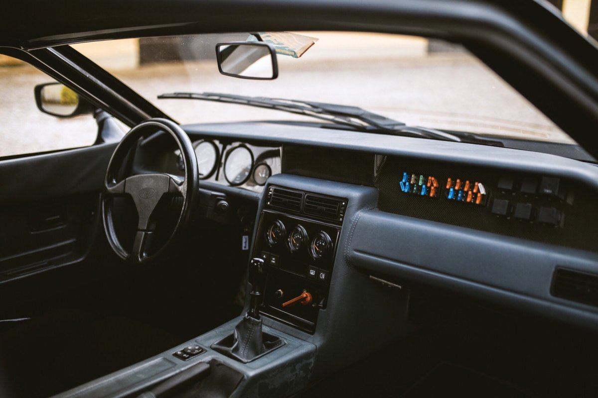 Venturi 400 gt салон
