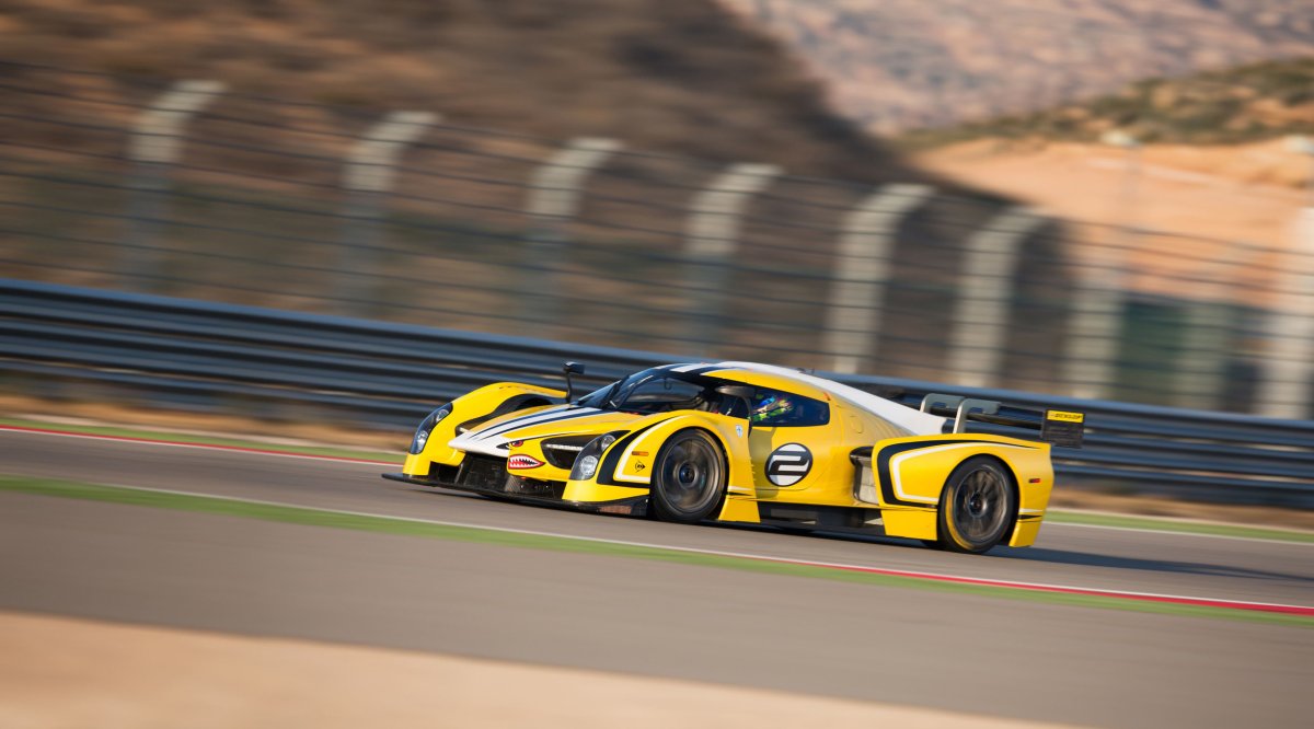 Машина Scuderia Камерон Гликенхаус SCG