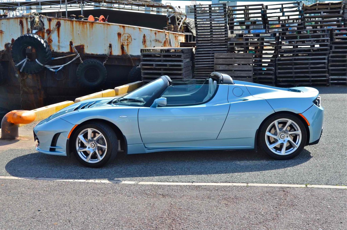 Tesla Roadster 1 Lotus
