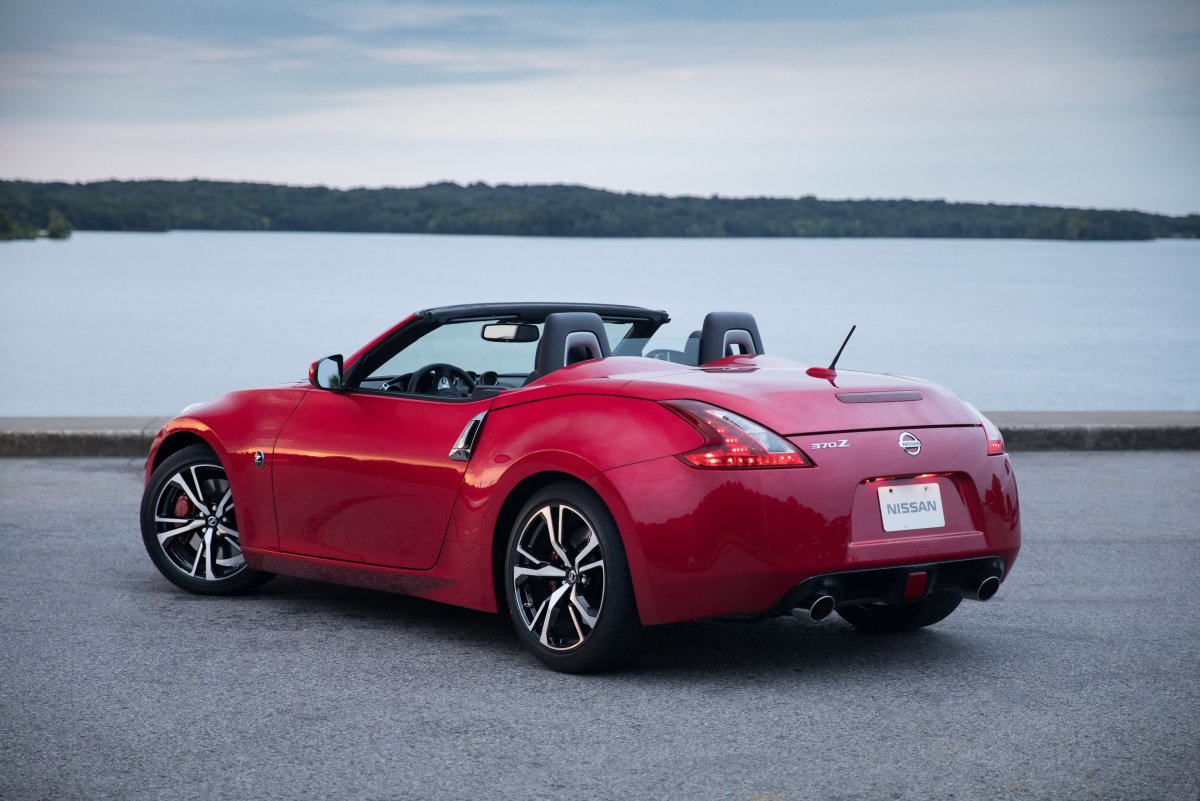 Nissan 370z Nismo Roadster