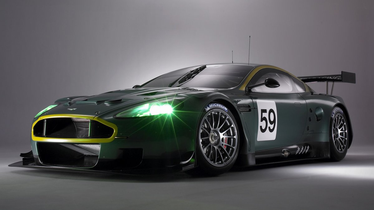 Aston Martin dbr9