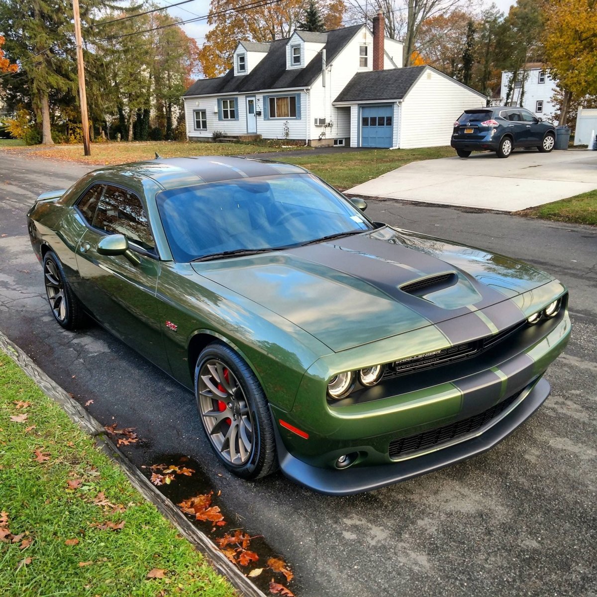 Dodge Challenger и Chevrolet Camaro