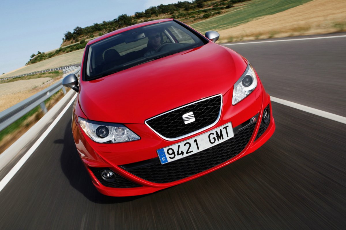 Машина Ибица Seat 2010