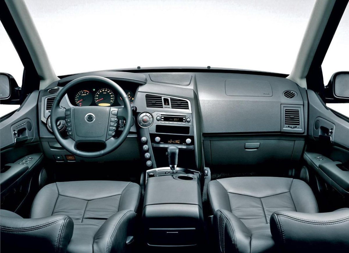 SSANGYONG Kyron 2007 салон