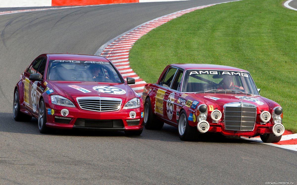 Mercedes Benz 300 sel AMG