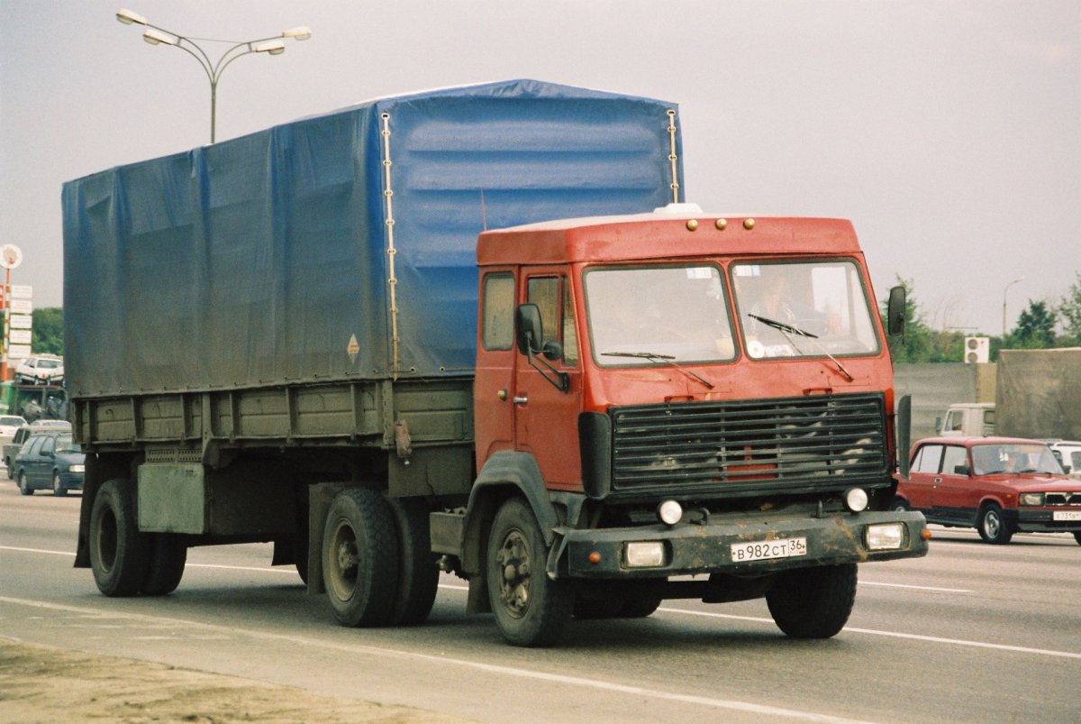 Автомобиль Колхида каз 608
