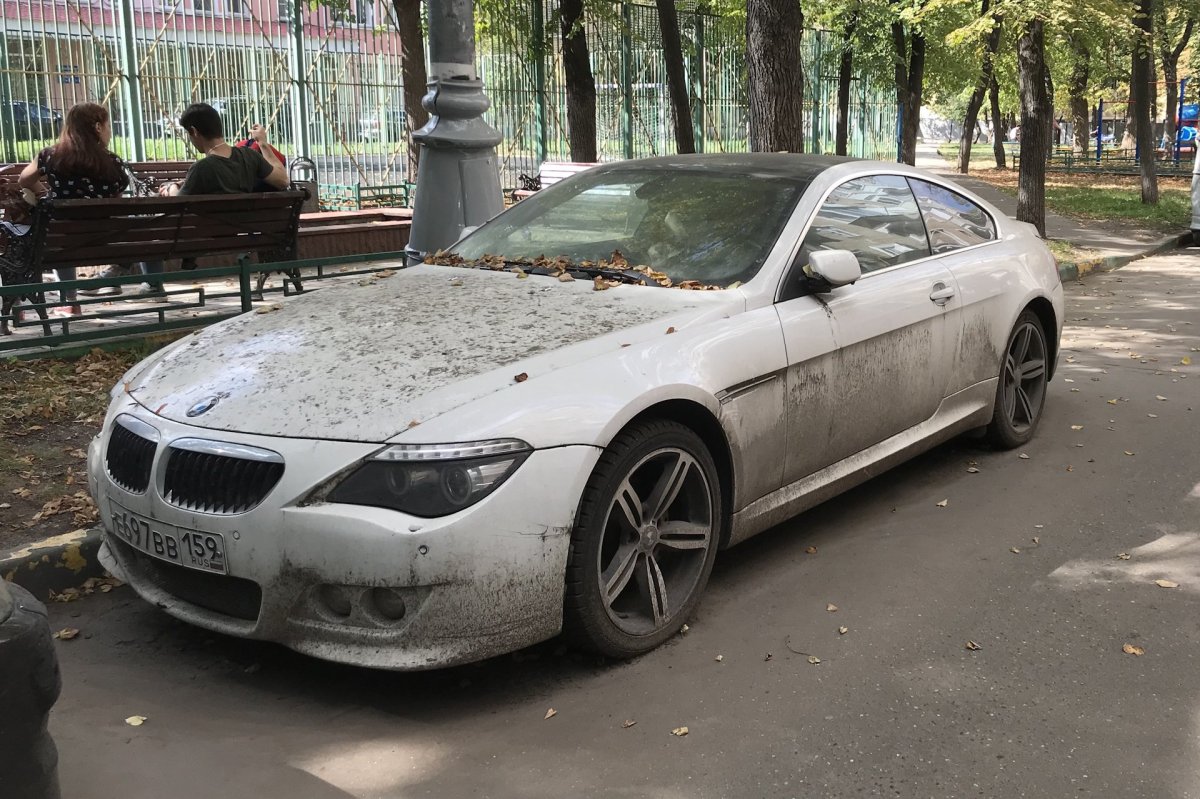 Заброшенные машины в Москве